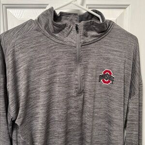 NWOT ❄️OSU 1/4 zip ❤️ Lightweight.✨️Never worn! Size: XL